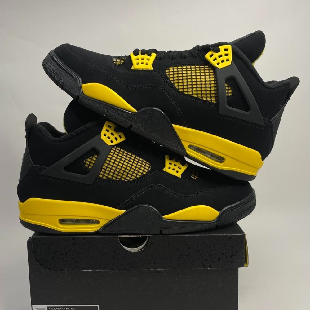 Jordan Men's Black and Yellow Trainers size 47.5